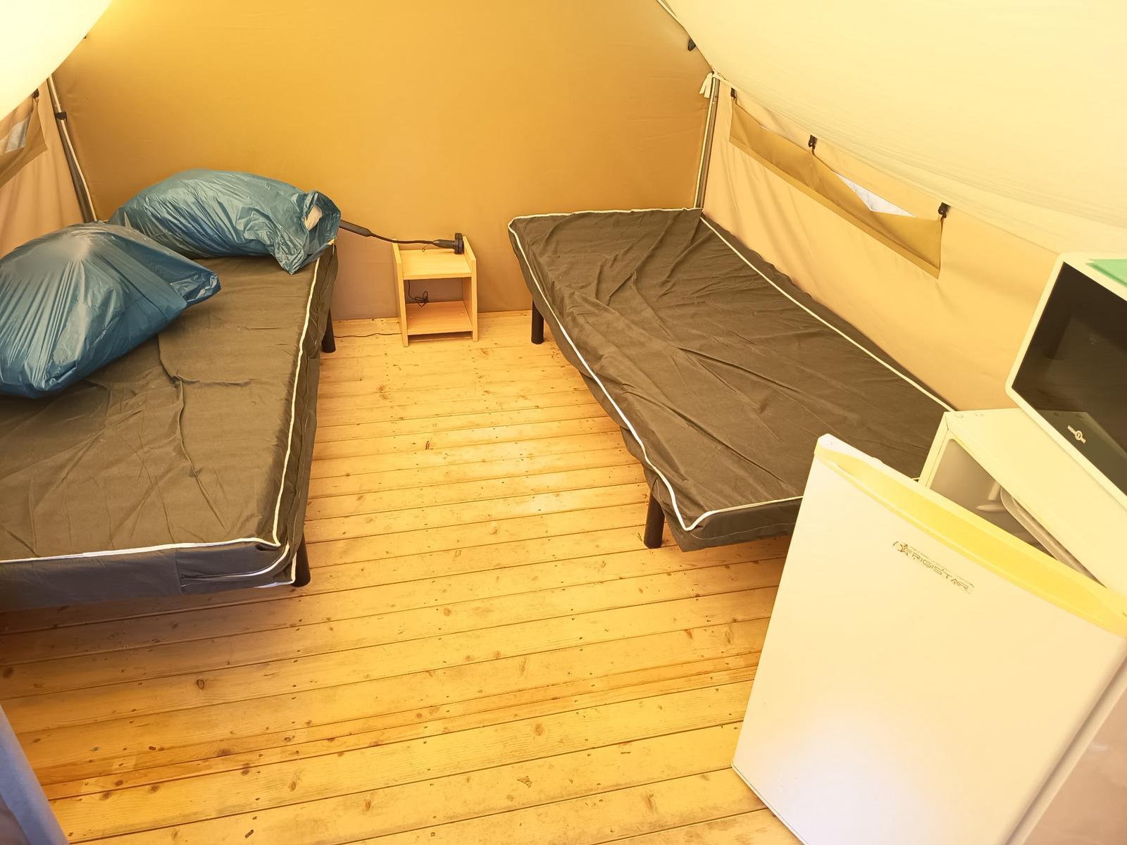 CAMPING SAIN-PAUL - Tente Canada Treck 2